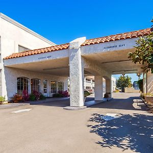 Surestay Hotel By Best Western Camarillo